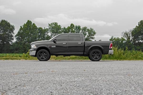 Rough Country - 2.5 Inch Leveling Lift Kit 12-18 RAM 1500 4WD Rough Country