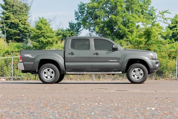 Rough Country - 2 Inch Leveling Lift Kit 05-20 Tacoma Red Rough Country