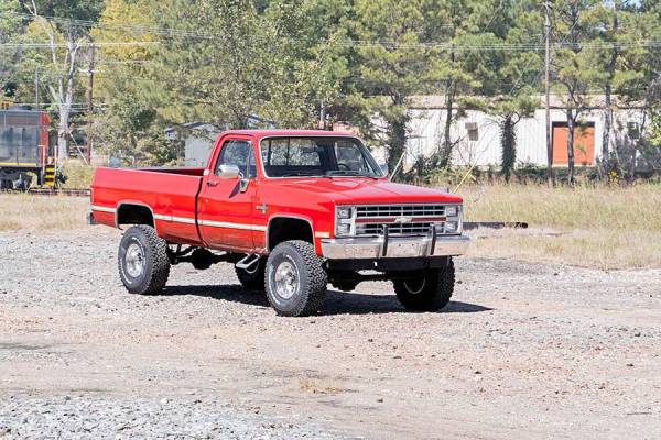 Rough Country - 4 Inch Suspension Lift System 56 Inch Rear Springs 73-76 C20/K20 Rough Country