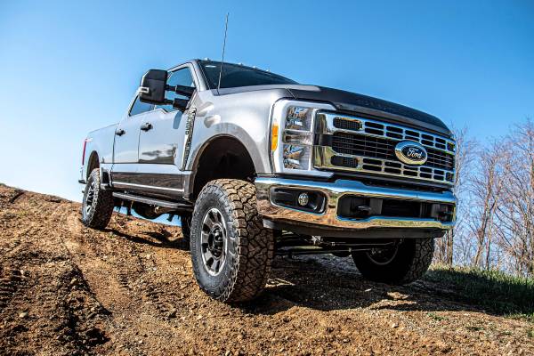 BDS Suspension - 5 Inch Lift Kit w/ Radius Arm Ford F250/F350 Super Duty 23-24 4WD Gas Leaf Springs Fox 2.5 Performance