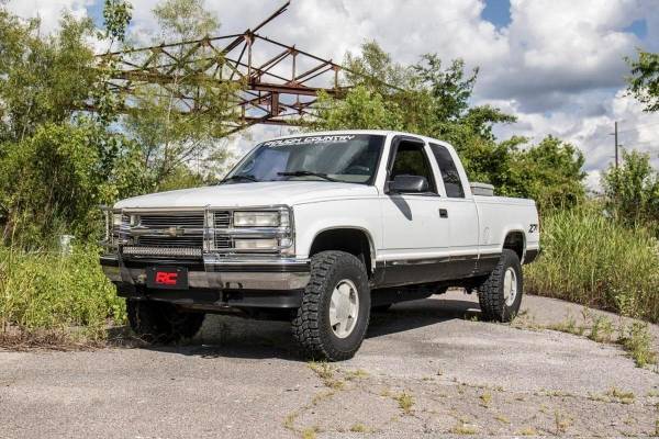 Rough Country - 3 Inch GM Body Lift Kit 88-94 Silverado/Sierra 1500/2500 Rough Country