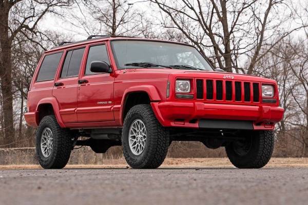 Rough Country - 3 Inch Jeep Series II Suspension Lift Kit N3 Shocks 84-01 Cherokee XJ Rough Country