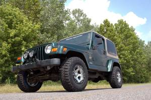 Rough Country - 1.5 Inch Suspension Lift Kit 97-06 Jeep Wrangler TJ Rough Country - Image 2