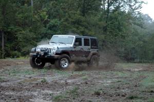 Rough Country - 4 Inch Jeep X-Series Suspension Lift Kit w/V2 Shocks 07-18 Wrangler JK Rough Country - Image 3