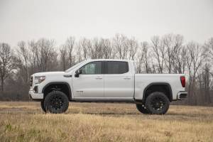 Rough Country - 4 Inch Suspension Lift Kit Lifted Struts & V2 Shocks 19-20 19-20 Silverado/Sierra 1500 Trailboss/AT4 4WD Rough Country - Image 2