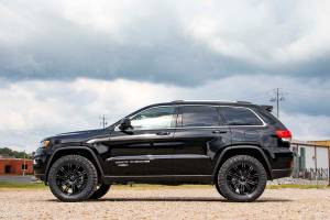 Rough Country - 2.5 Inch Jeep Lift Kit 11-20 Grand Cherokee WK2 Rough Country - Image 3