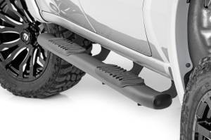 Rough Country - GM Oval Nerf Step Bars (19-20 GM 1500, 2020 2500HD/3500 HD Crew Cab) Rough Country - Image 1