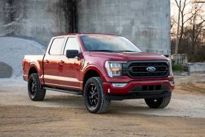 Rough Country - 2.0 Inch Ford Leveling Lift Kit w/V2 Shocks For 2021 F-150 Rough Country - Image 2