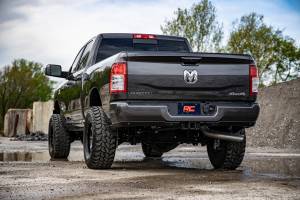 Rough Country - 2.5 Inch Ram Leveling Kit w/ V2 Shocks Leaf Spring For 14-Up 2500/3500 4WD Rough Country - Image 4