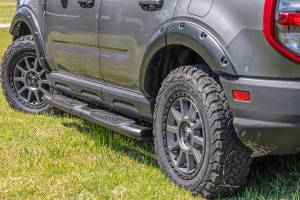 Rough Country - Oval Nerf Step 4.5 Inch Crew Cab Black 21-Up Ford Bronco Sport 4WD Rough Country - Image 3